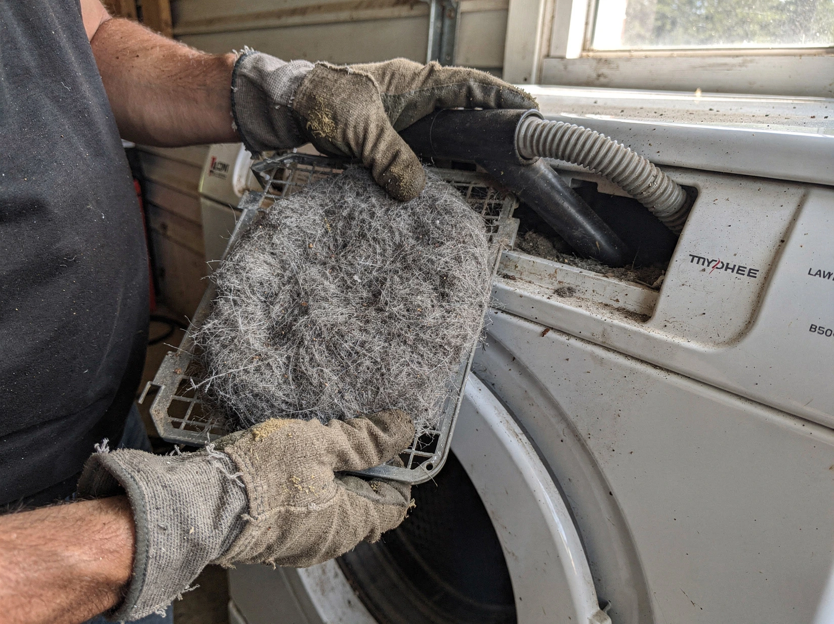 Cleaning Dryer Lint Trap service in Farr West, UT